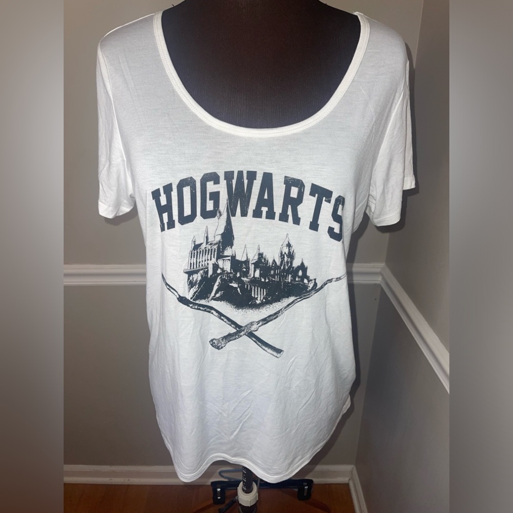 Harry Potter Hogwarts Womens White Shirt XL